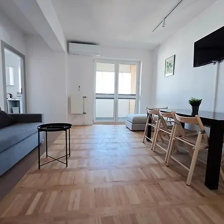 Labo Ksawerow By Tvp - 1 Appartamento