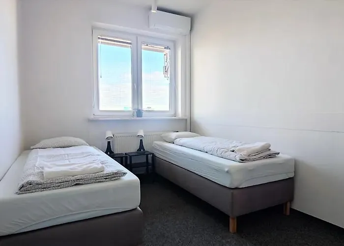 Labo - Ksawerow By Tvp * Warsaw